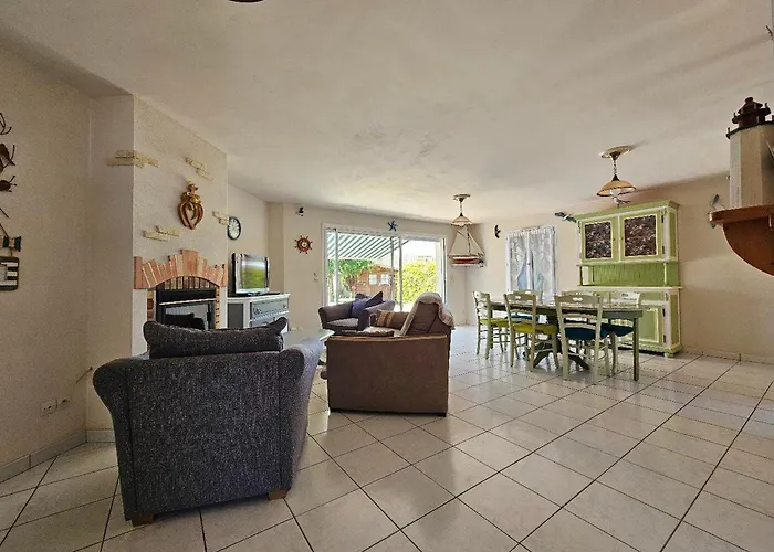 بيت للعطل 6 Pers Avec Terrasse, A 900m Centre - Fr-1-476-193